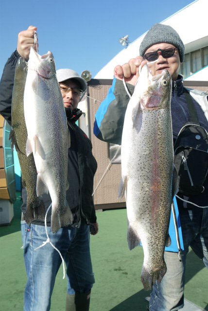 としまえんフィッシングエリア 釣果