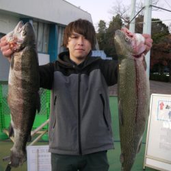 としまえんフィッシングエリア 釣果