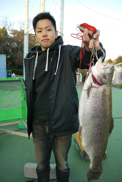 としまえんフィッシングエリア 釣果