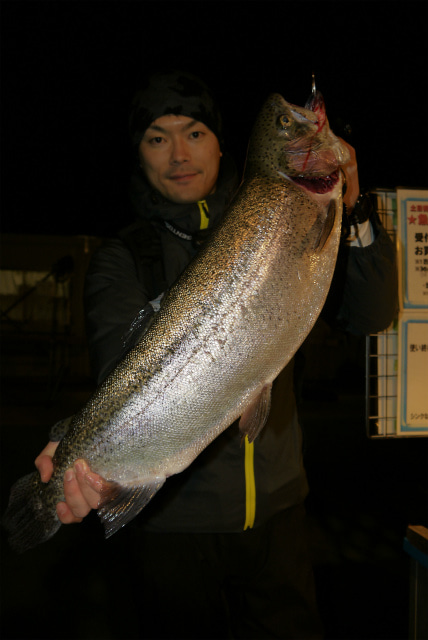 としまえんフィッシングエリア 釣果