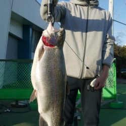 としまえんフィッシングエリア 釣果