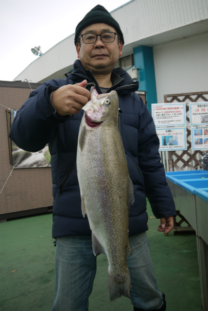 としまえんフィッシングエリア 釣果