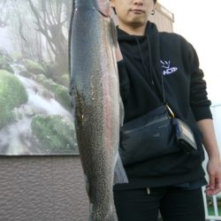 としまえんフィッシングエリア 釣果