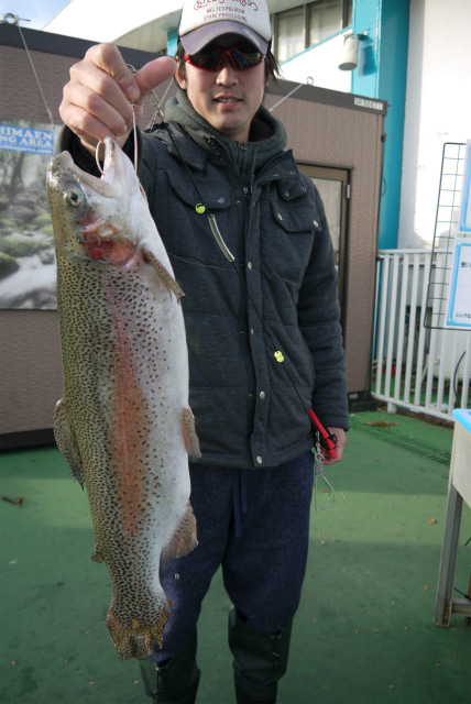 としまえんフィッシングエリア 釣果