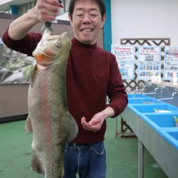 としまえんフィッシングエリア 釣果