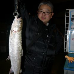 としまえんフィッシングエリア 釣果