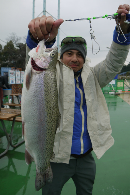 としまえんフィッシングエリア 釣果