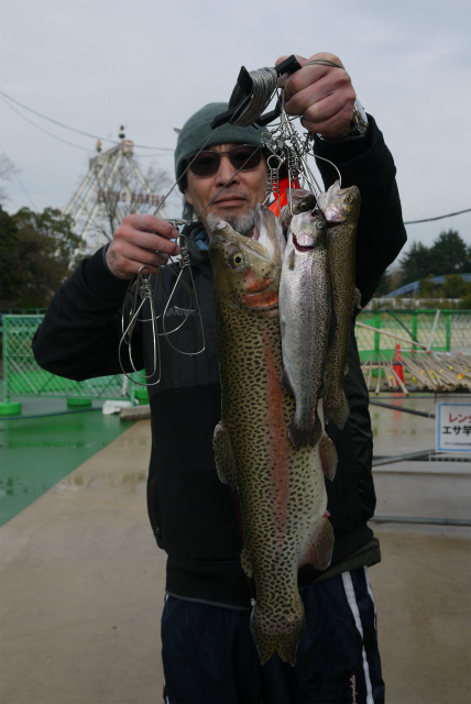 としまえんフィッシングエリア 釣果