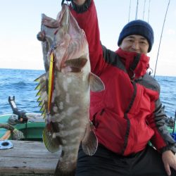 真祐丸 (しんゆうまる) 釣果