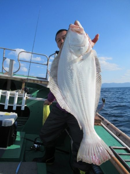 真祐丸 (しんゆうまる) 釣果
