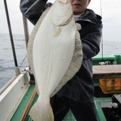 真祐丸 (しんゆうまる) 釣果