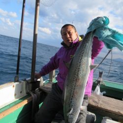 真祐丸 (しんゆうまる) 釣果