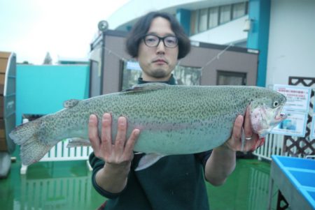 としまえんフィッシングエリア 釣果