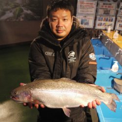 としまえんフィッシングエリア 釣果