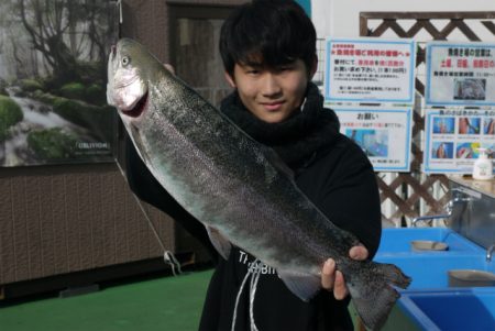 としまえんフィッシングエリア 釣果