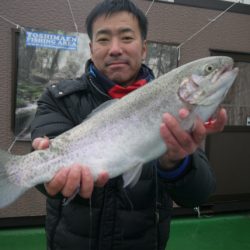 としまえんフィッシングエリア 釣果