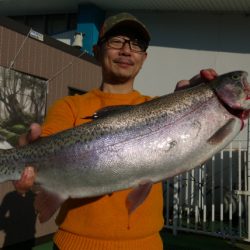 としまえんフィッシングエリア 釣果