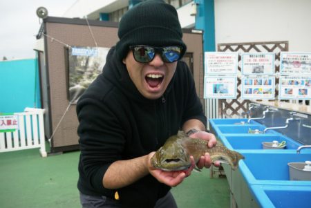 としまえんフィッシングエリア 釣果