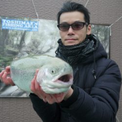 としまえんフィッシングエリア 釣果