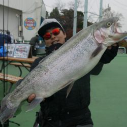 としまえんフィッシングエリア 釣果