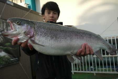 としまえんフィッシングエリア 釣果