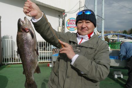 としまえんフィッシングエリア 釣果