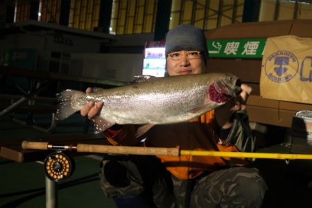 としまえんフィッシングエリア 釣果