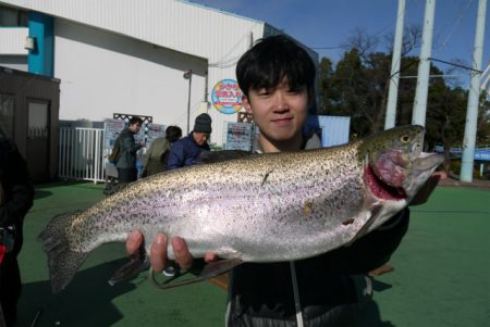 としまえんフィッシングエリア 釣果
