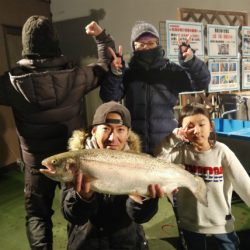 としまえんフィッシングエリア 釣果