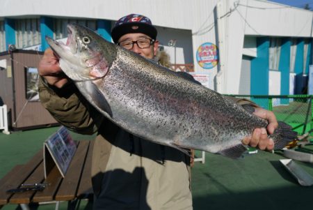 としまえんフィッシングエリア 釣果