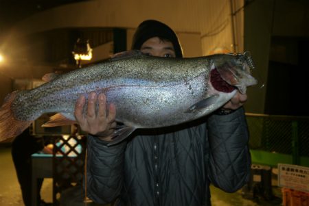 としまえんフィッシングエリア 釣果