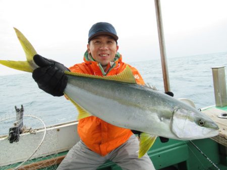 真祐丸 （しんゆうまる） 釣果