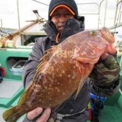 真祐丸 (しんゆうまる) 釣果