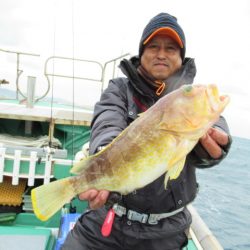 真祐丸 (しんゆうまる) 釣果