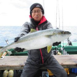 真祐丸 (しんゆうまる) 釣果