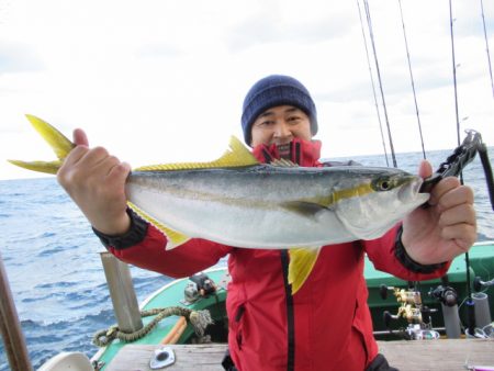 真祐丸 (しんゆうまる) 釣果