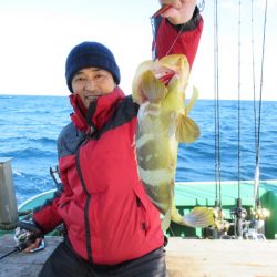 真祐丸 (しんゆうまる) 釣果