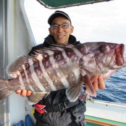 真祐丸 (しんゆうまる) 釣果