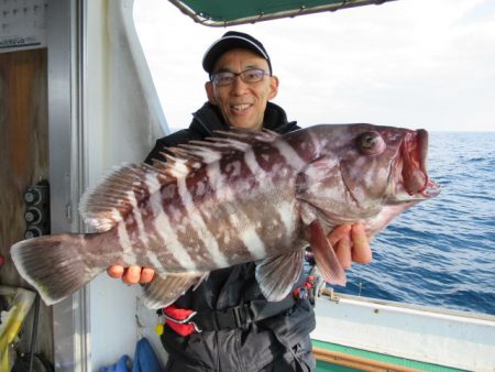 真祐丸 (しんゆうまる) 釣果