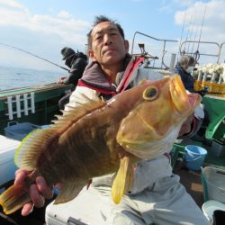 真祐丸 (しんゆうまる) 釣果