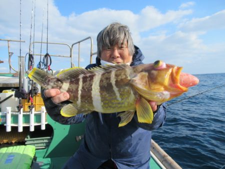 真祐丸 (しんゆうまる) 釣果
