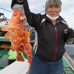 真祐丸 (しんゆうまる) 釣果