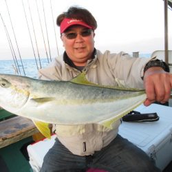 真祐丸 (しんゆうまる) 釣果