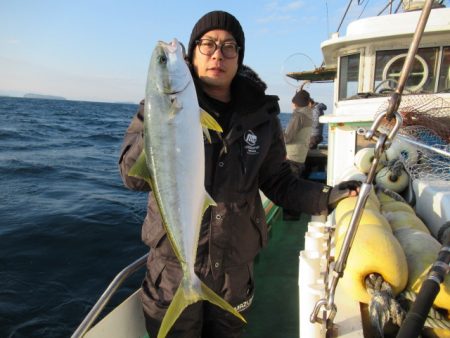 真祐丸 (しんゆうまる) 釣果