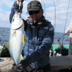 真祐丸 (しんゆうまる) 釣果