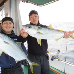 真祐丸 (しんゆうまる) 釣果