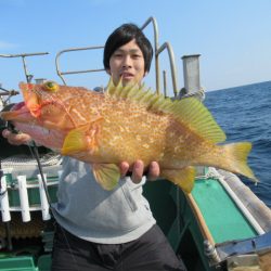 真祐丸 (しんゆうまる) 釣果