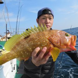 真祐丸 (しんゆうまる) 釣果