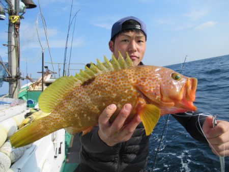 真祐丸 (しんゆうまる) 釣果