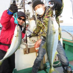 真祐丸 (しんゆうまる) 釣果